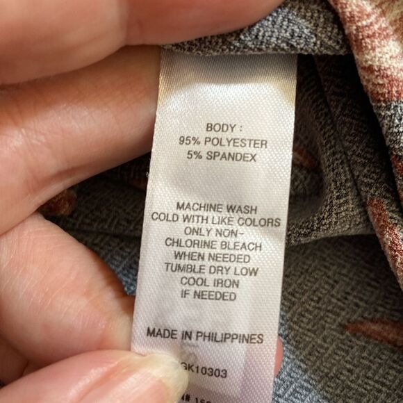 41 Hawthorne Henri Ruched Detailed Knit Top - Picture 6 of 6